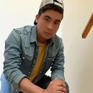 Meet your Posher, Arnoldo